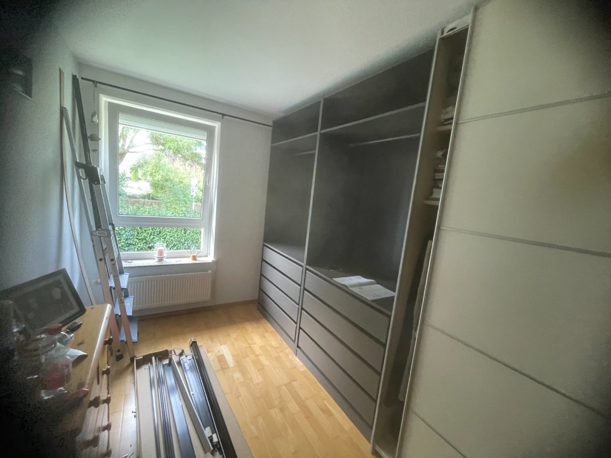 Nachher: Innenraum – Schrankmontage
